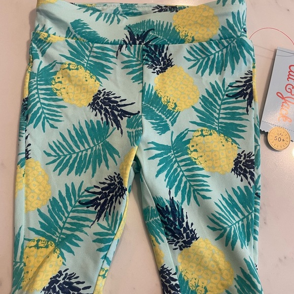 Baby Girls' Pineapple Print Swim Leggings
Cat & Jack Turquoise Blue 12M - Picture 5 of 6